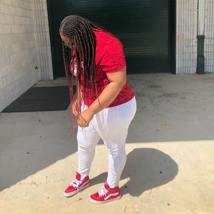 Meet your Posher, Jibria